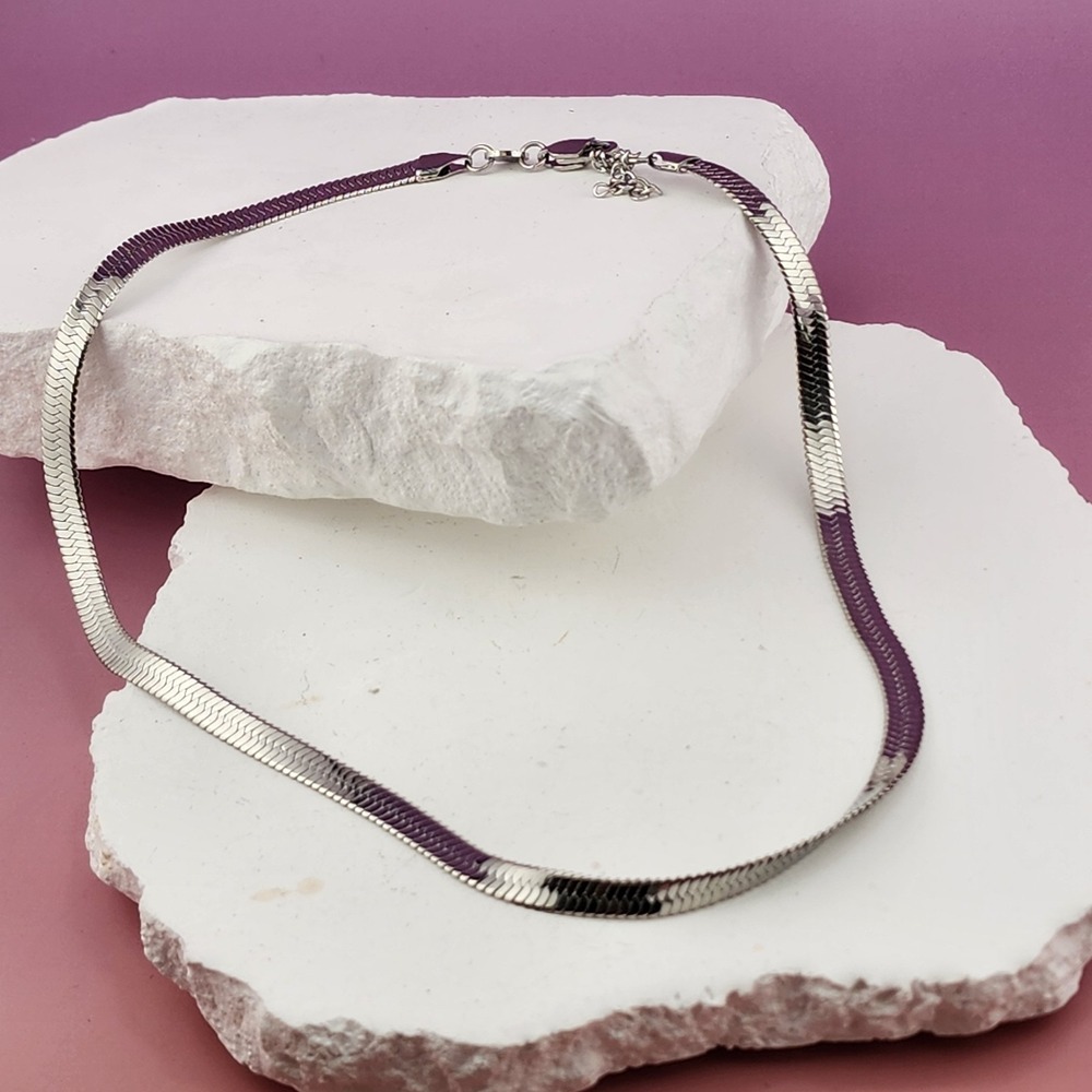 Jennifer Zeuner Jewelry Silver Tone Flat Herringbone Chain Necklace Minimalist